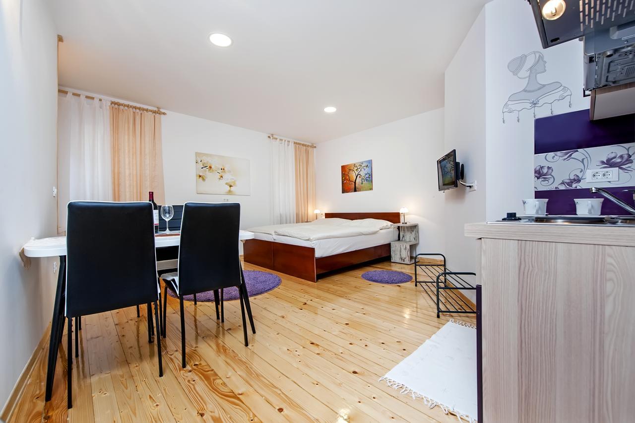 La Svalba Rooms & Studios Rovinj Exterior foto