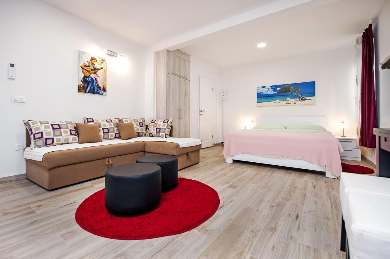 La Svalba Rooms & Studios Rovinj Exterior foto