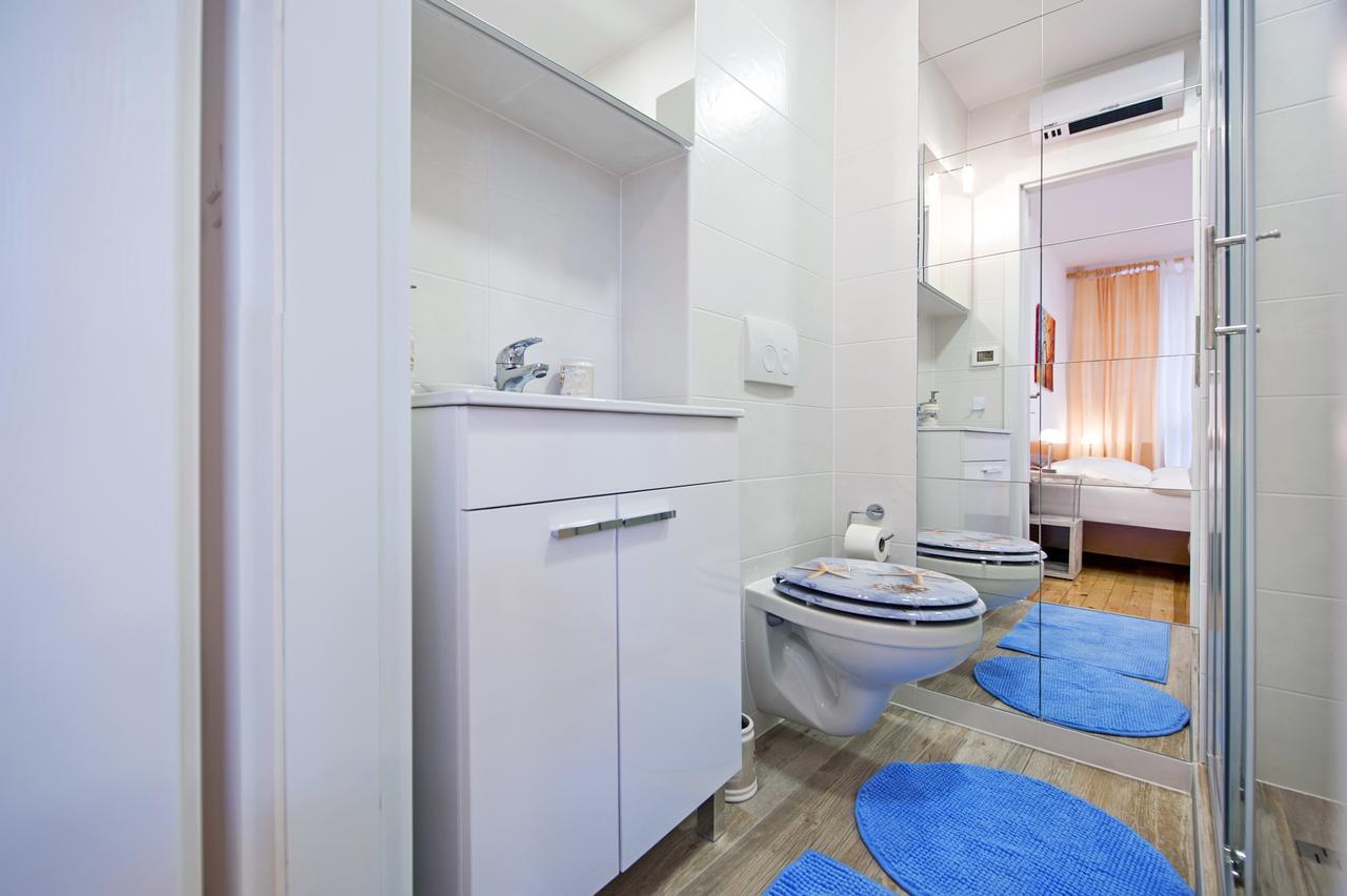 La Svalba Rooms & Studios Rovinj Exterior foto